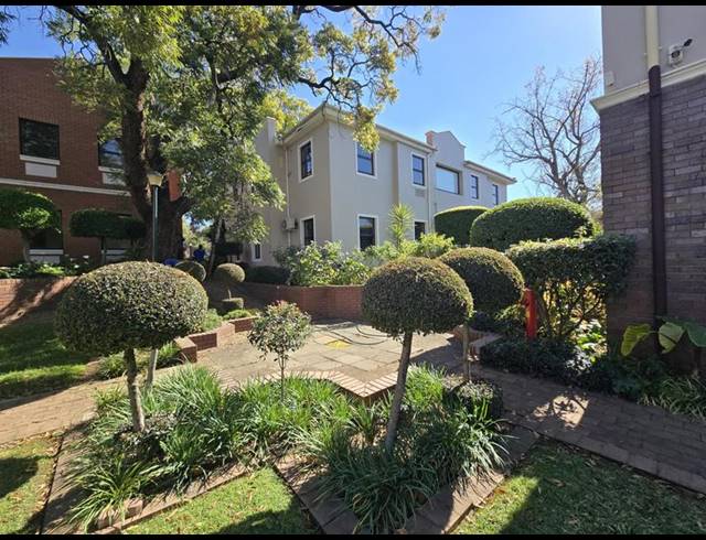 BUSINESS FOR SALE IN RIVONIA